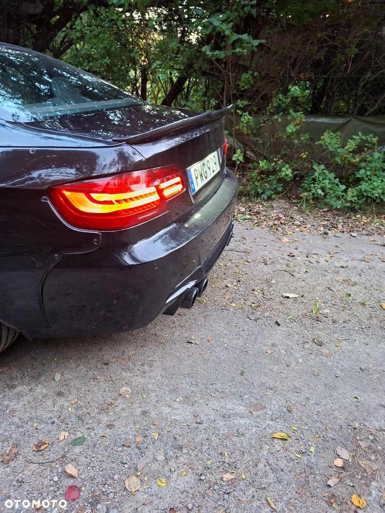 BMW Seria 3 335i - 12