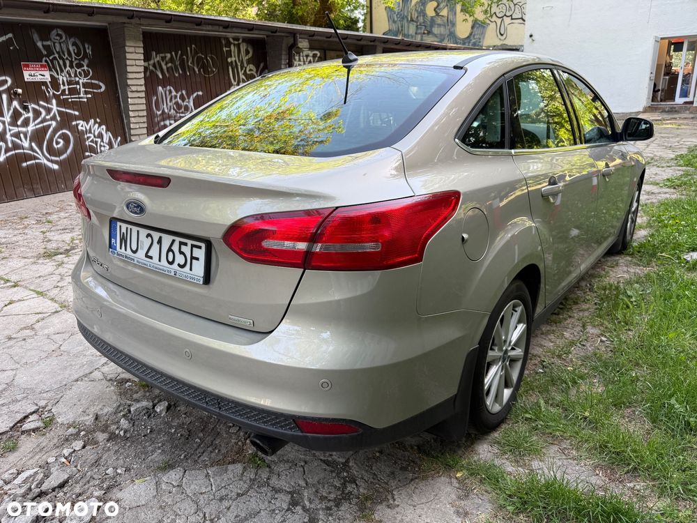 Ford Focus 1.5 EcoBoost Titanium - 5