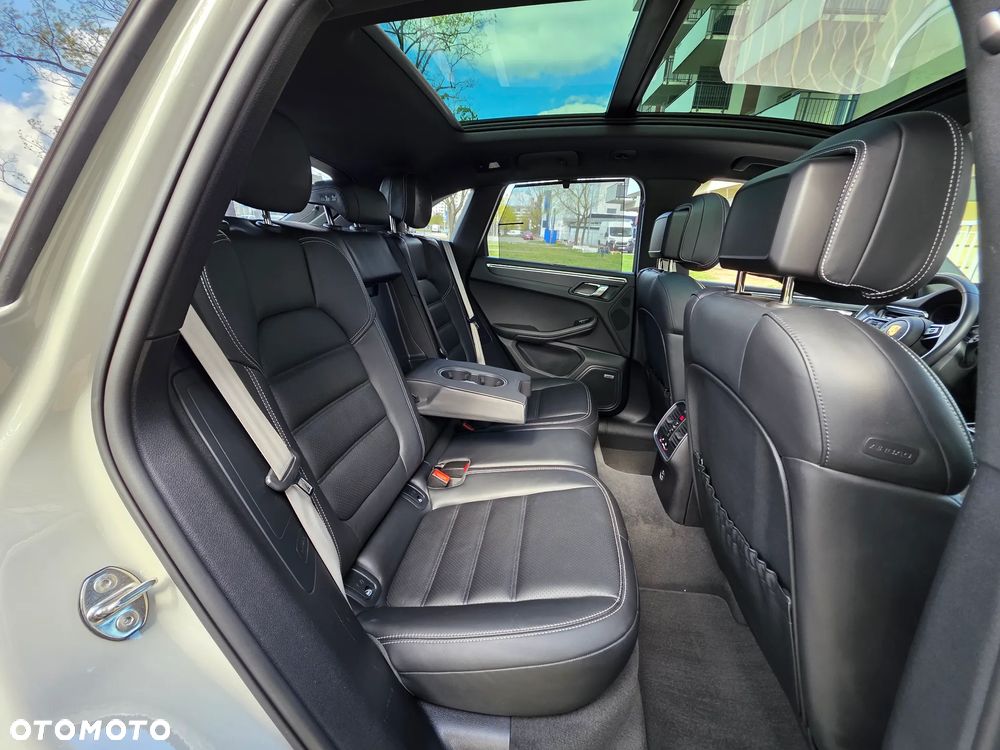 Porsche Macan GTS PDK - 33