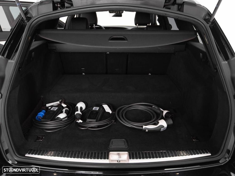 Mercedes-Benz E 300 de 4Matic 9G-TRONIC - 13