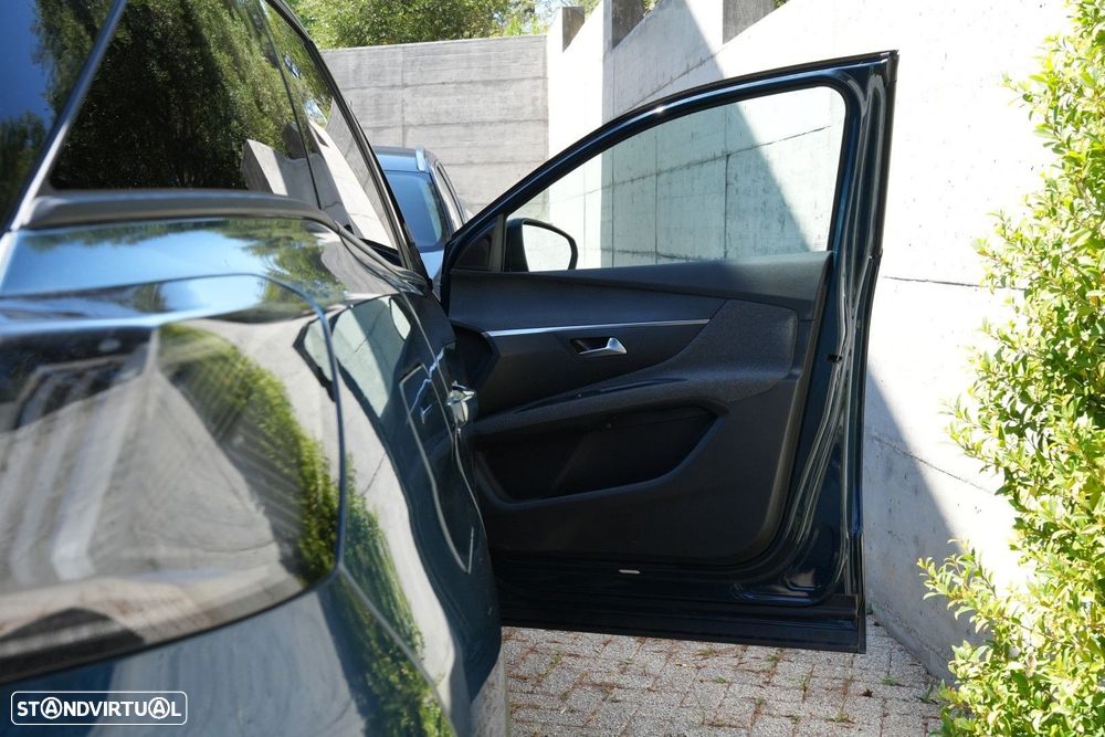 Peugeot 3008 1.2 PureTech Active Pack - 31