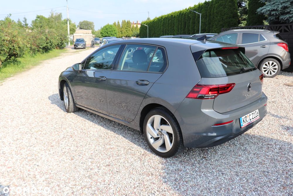 Volkswagen Golf 2.0 TDI SCR Life - 24