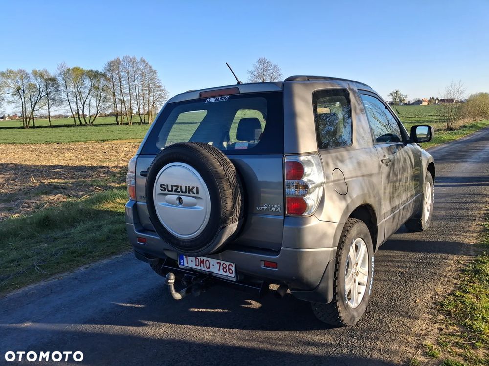 Suzuki Grand Vitara 1.9 DDiS Comfort - 6