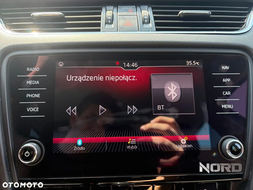 Skoda Octavia 2.0 TDI 4x4 Style DSG - 24