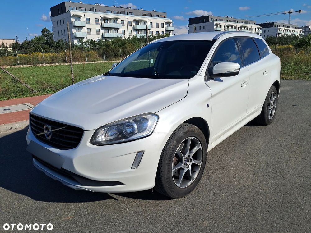 Volvo XC 60 D4 Drive-E Ocean Race - 1