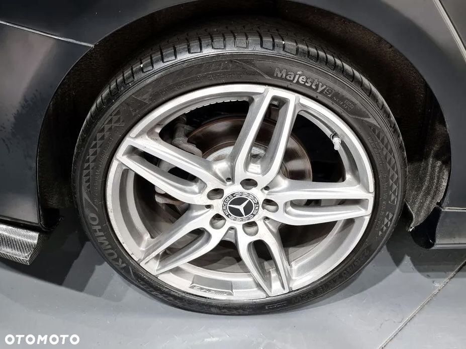 Mercedes-Benz CLA - 18