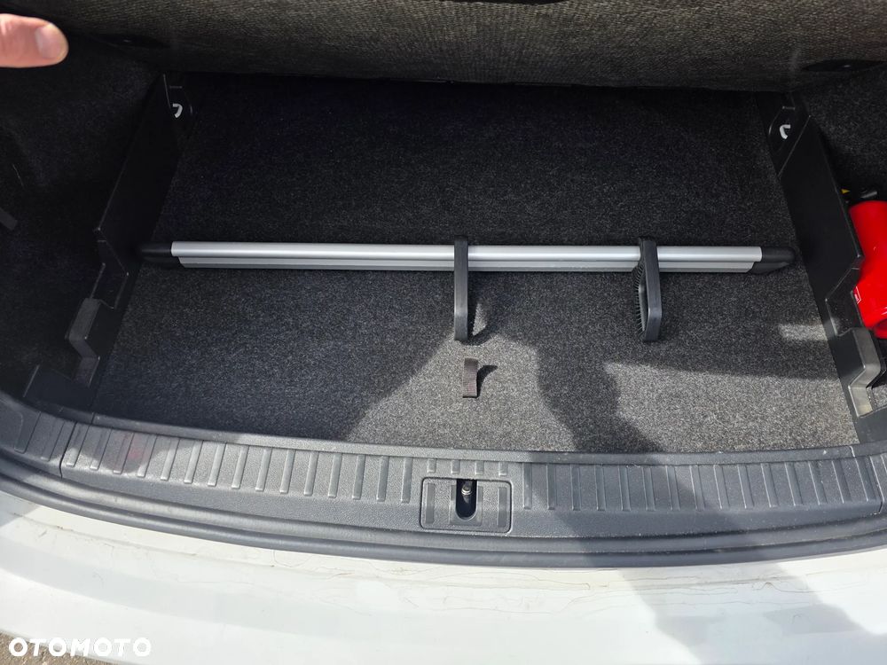 Skoda Octavia 2.0 TDI DSG Ambition - 23