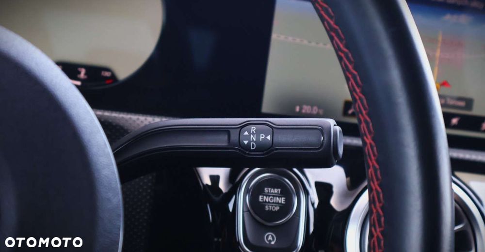 Mercedes-Benz CLA - 28
