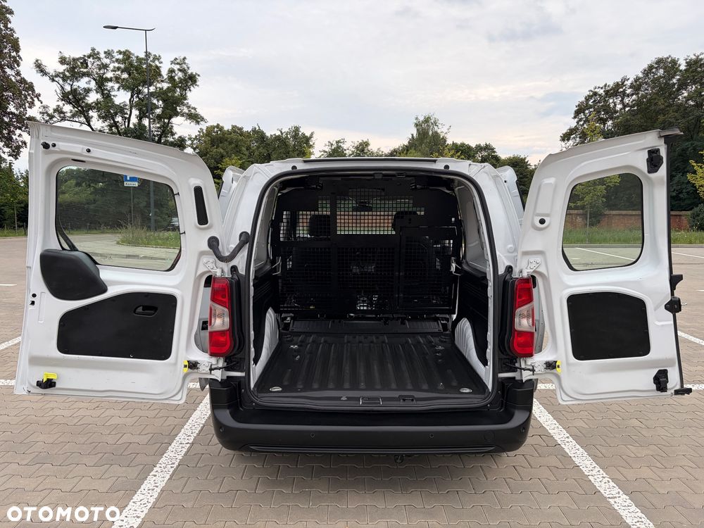 Toyota Proace City - 22