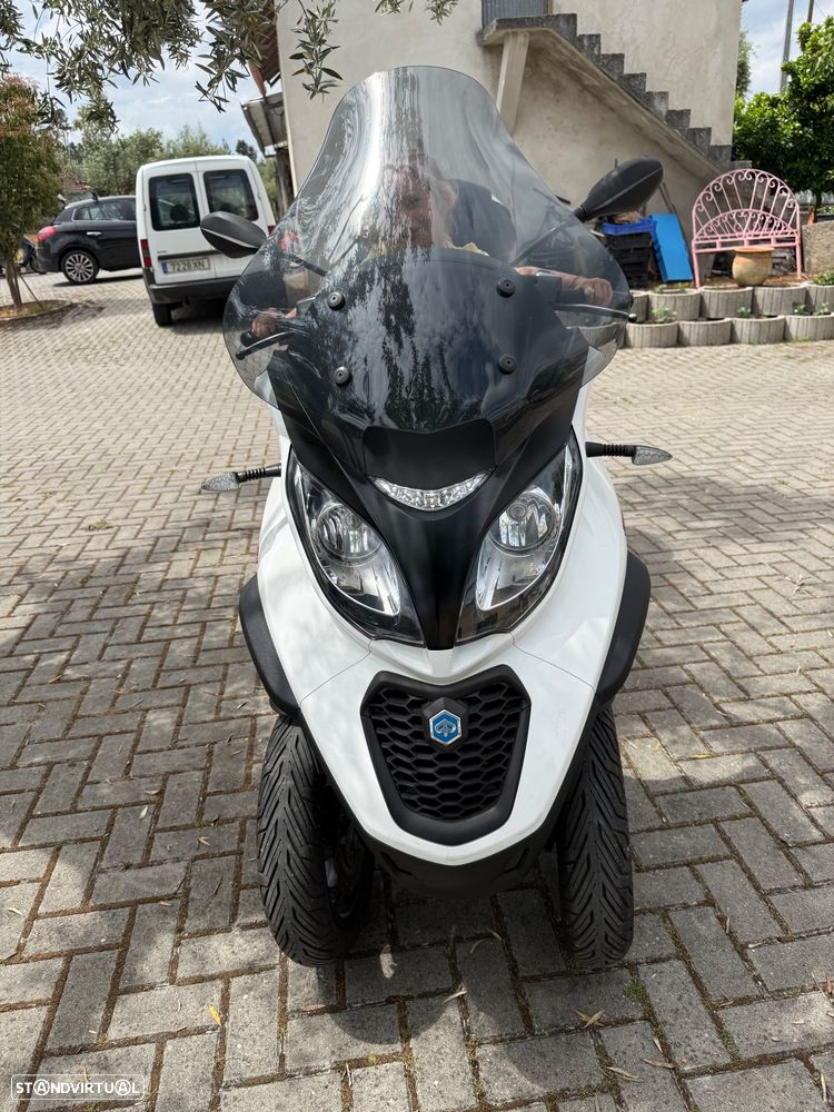 Piaggio MP3 - 3