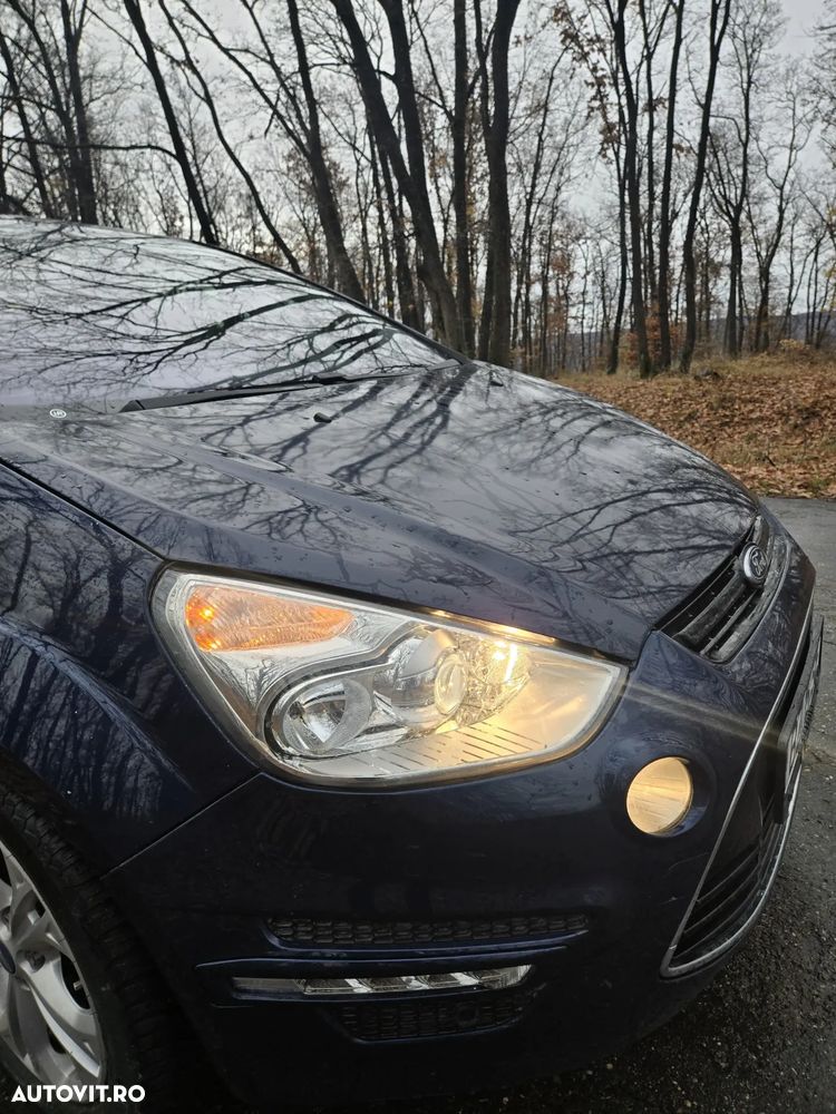 Ford S-Max 2.2 TDCi DPF Titanium - 5