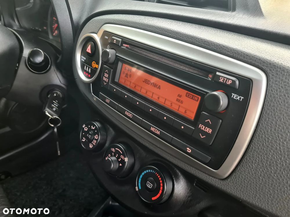 Toyota Yaris 1.33 VVT-i Life - 18