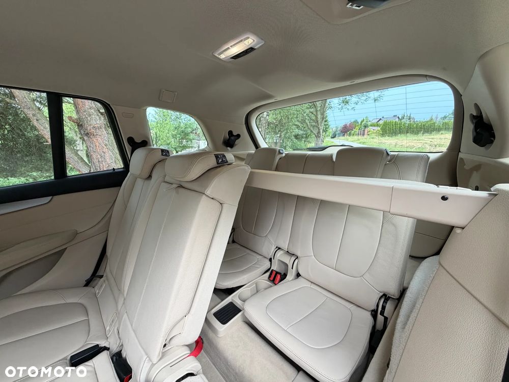 BMW Seria 2 218d Sport-Aut Luxury Line - 25