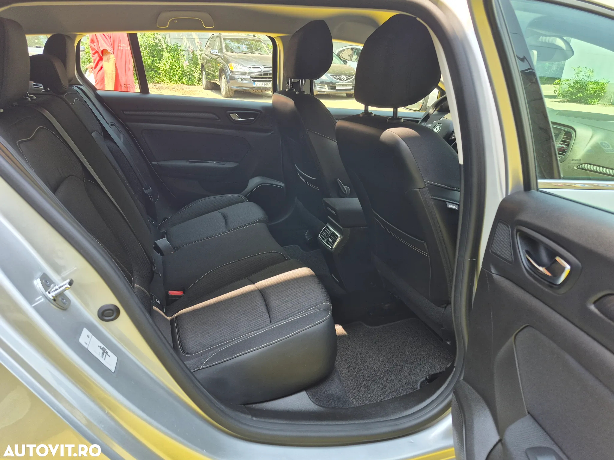 Renault Megane BLUE dCi 115 EDC Deluxe-Paket LIMITED - 11