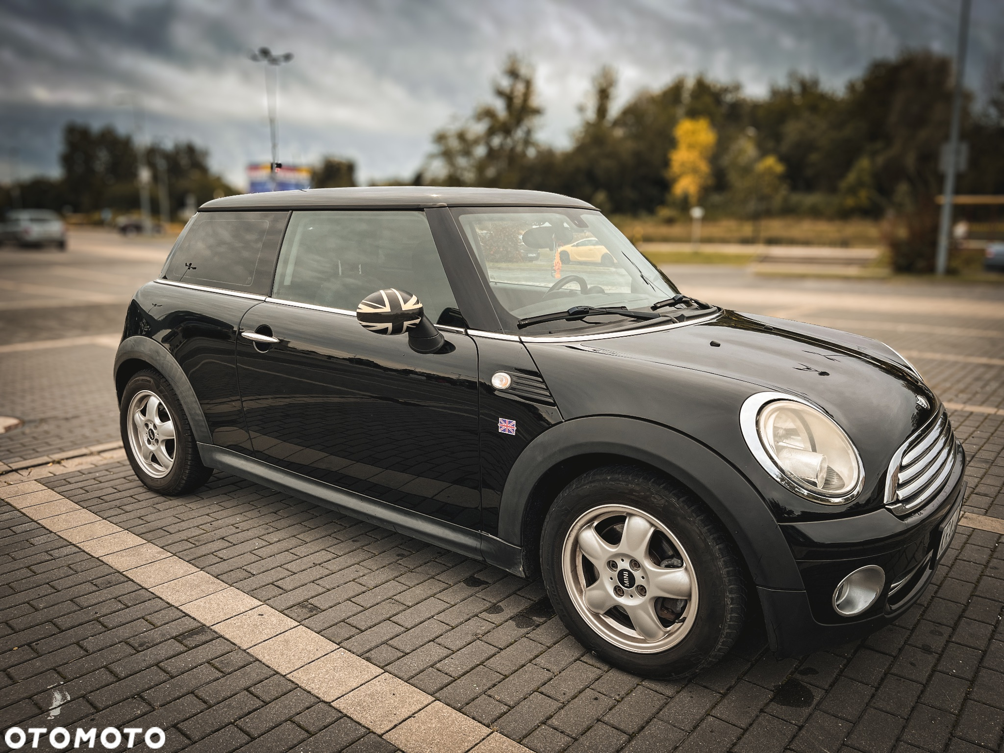 MINI ONE Standard - 13