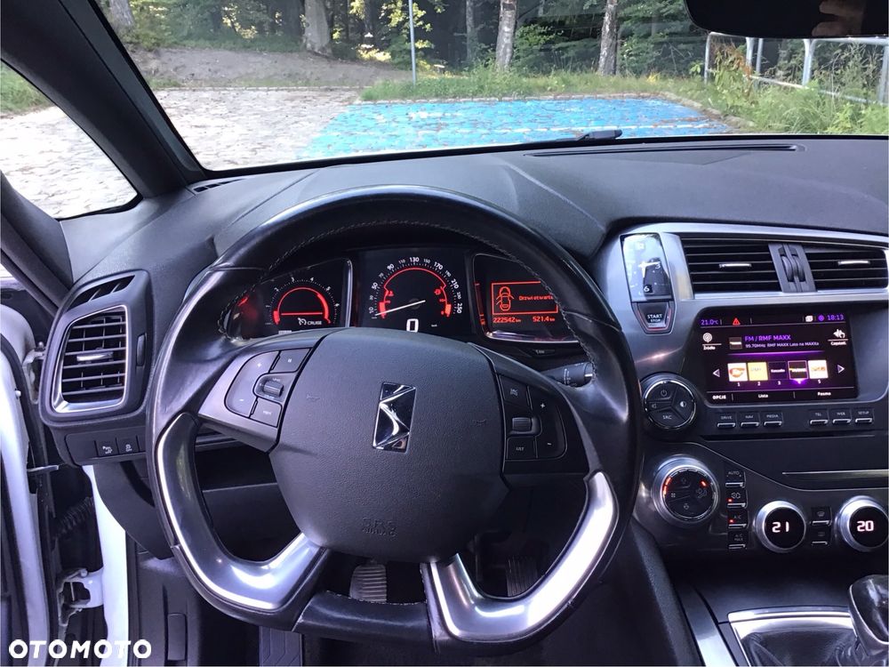 DS Automobiles DS 5 - 24