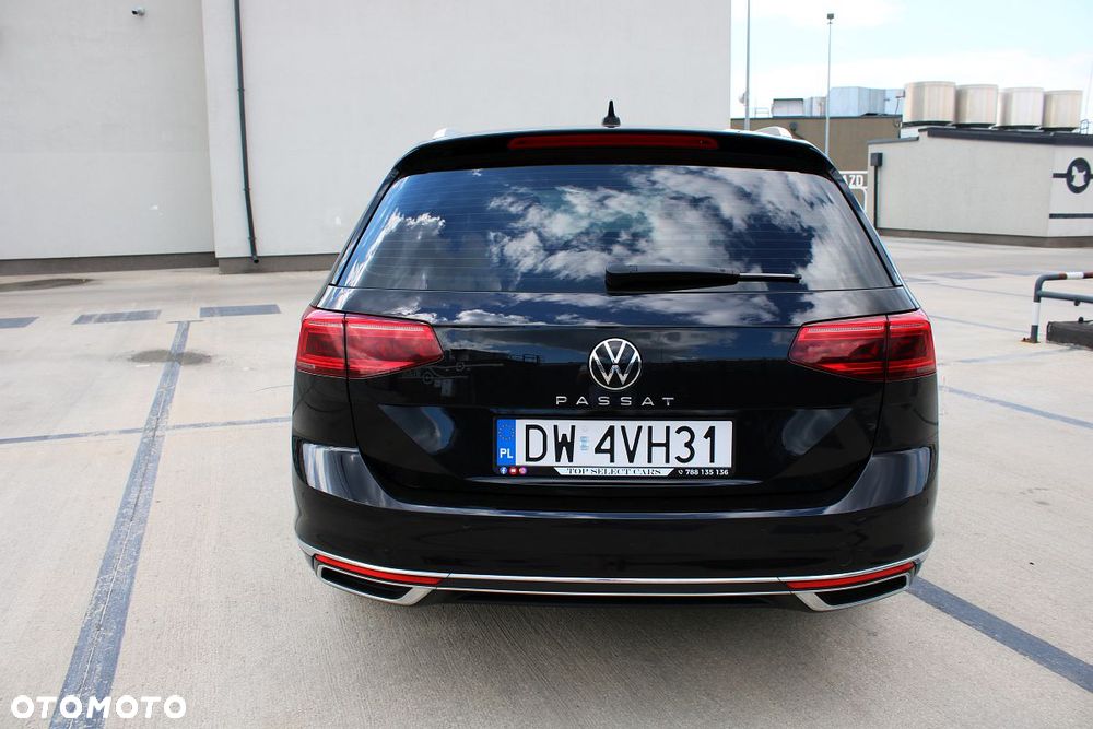Volkswagen Passat 2.0 TSI Elegance DSG - 22