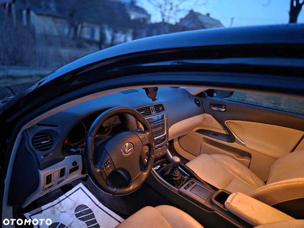 Lexus IS 220 D Classic - 3