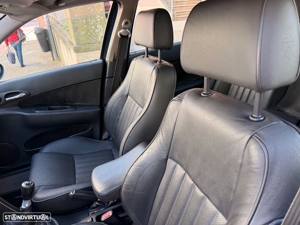 Alfa Romeo 156 Sportwagon 1.8 TS - 13