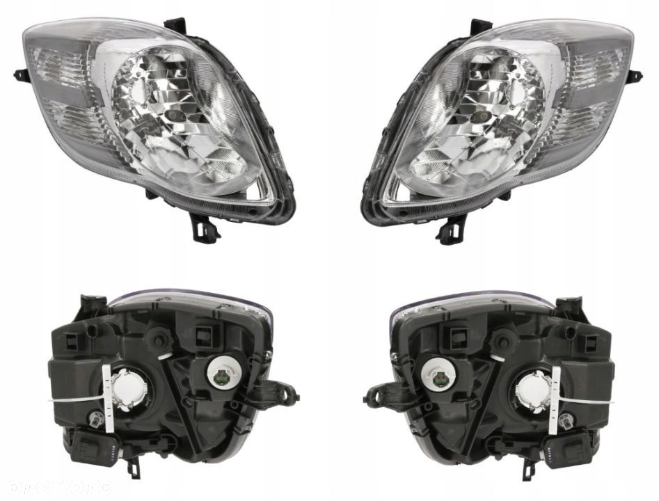 Reflektor lampa przednia TOYOTA YARIS II LIft 2009-2011 Nowa