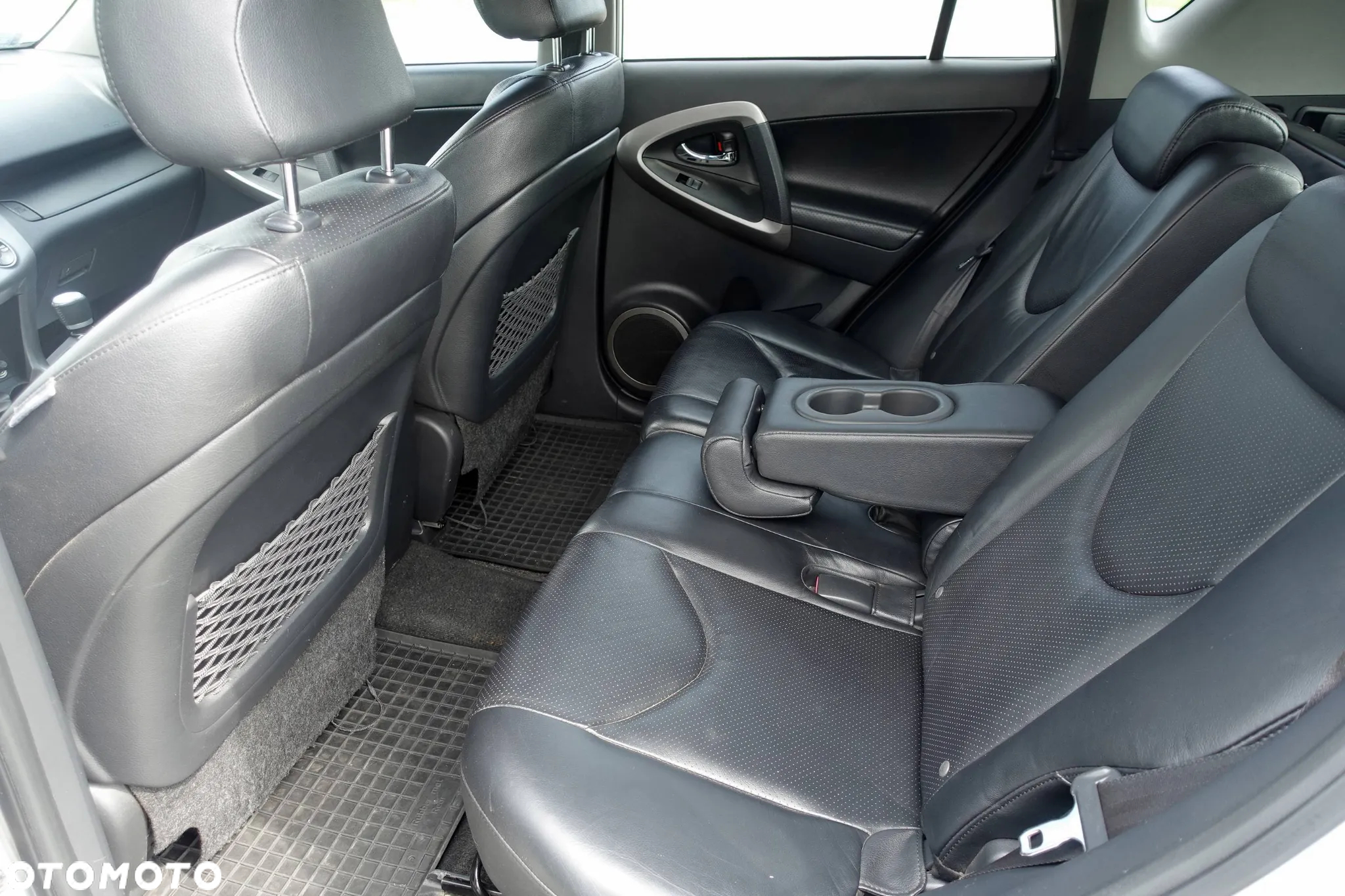 Toyota RAV4 2.2 D-CAT Premium - 15
