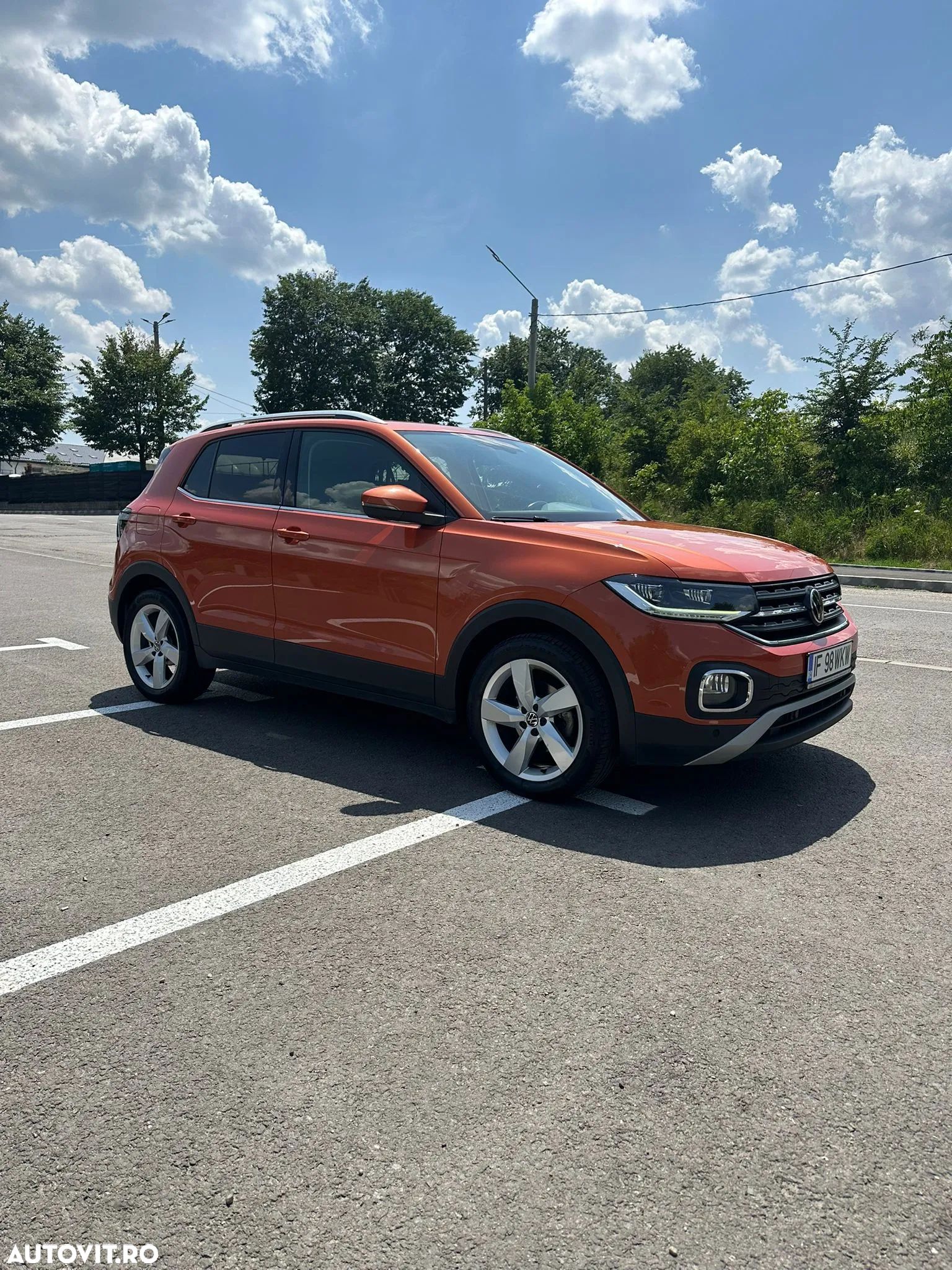Volkswagen T-Cross - 1