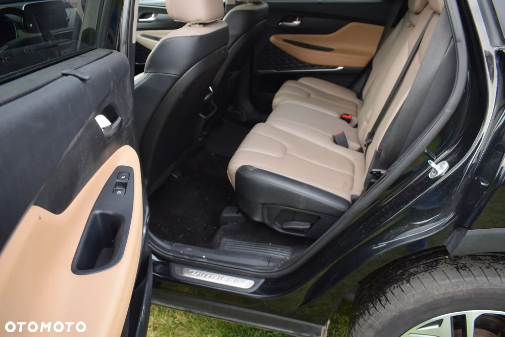 Hyundai Santa Fe - 12