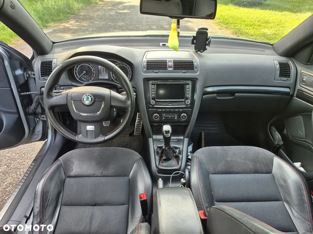 Skoda Octavia 2.0 TDI DPF RS - 2