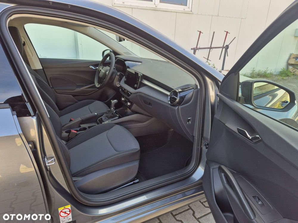 Skoda Fabia 1.0 TSI Drive DSG - 14
