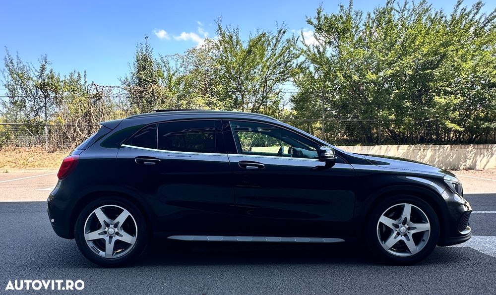 Mercedes-Benz GLA 220 d 4MATIC 7G-DCT AMG Line - 26