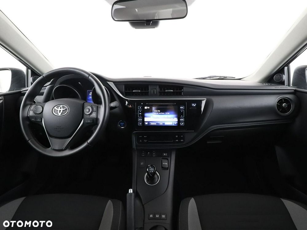 Toyota Auris Hybrid 135 Active - 16