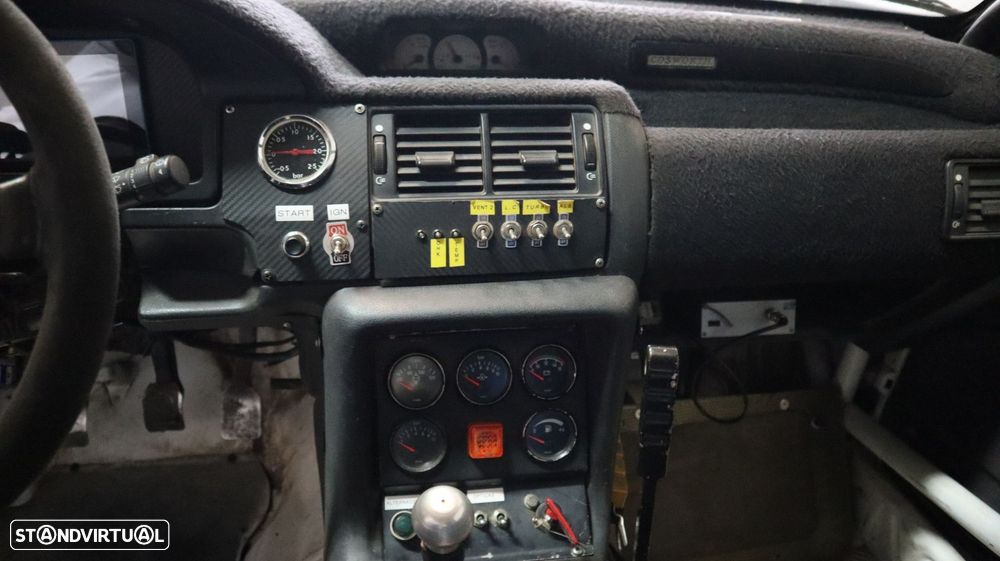 Ford Escort 2.0i RS Cosworth - 13