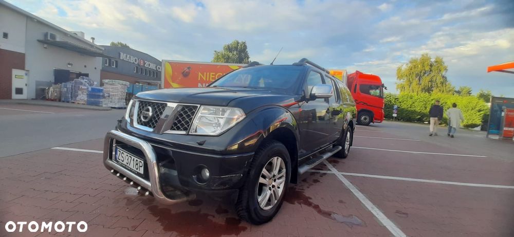 Nissan Navara 2.5 D Platinum - 7