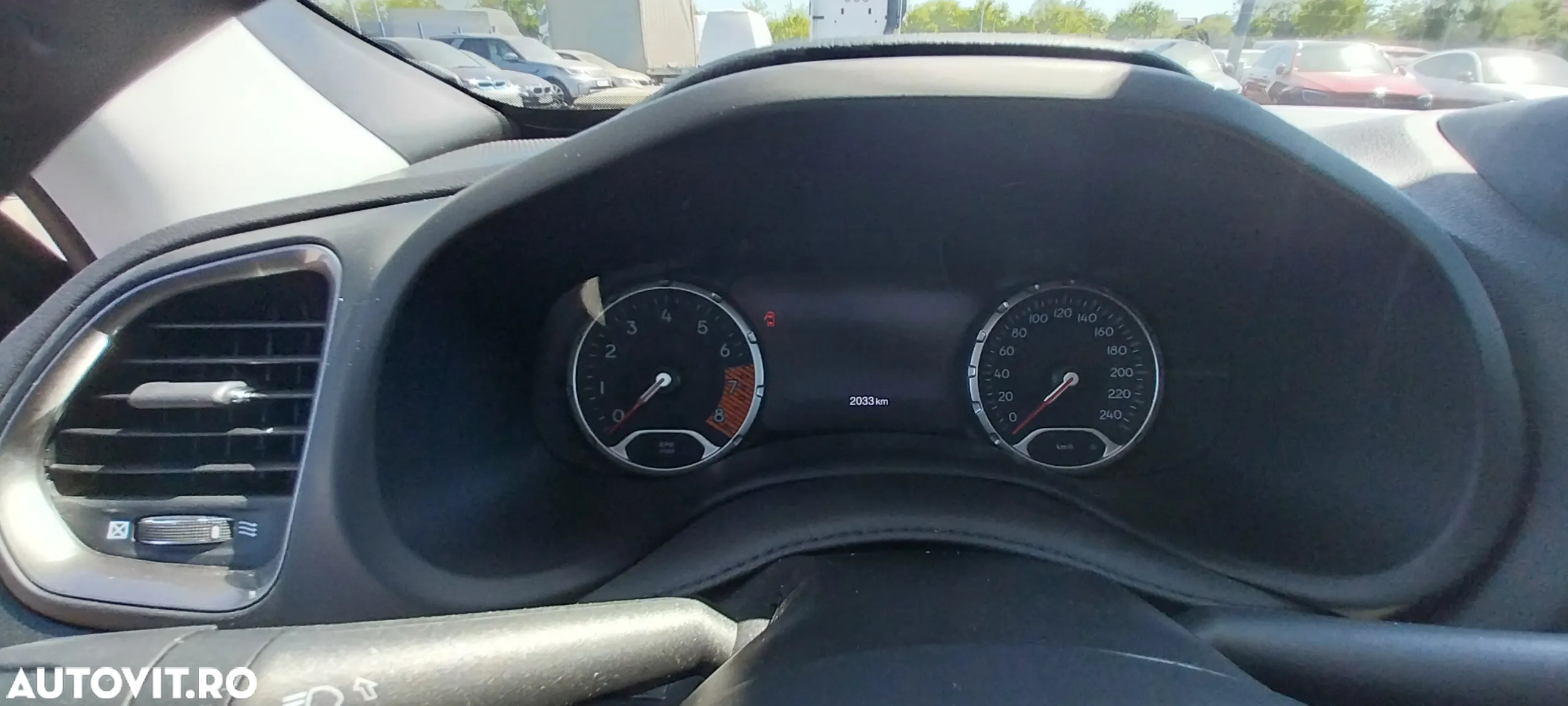 Jeep Renegade 1.5 FWD AT7 MHEV Limited - 12