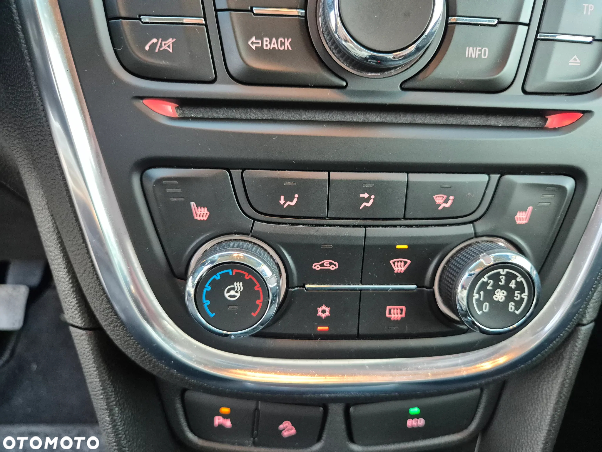 Opel Mokka - 8
