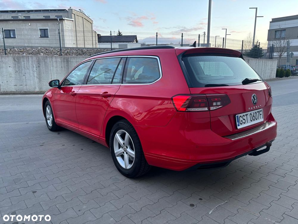 Volkswagen Passat - 5