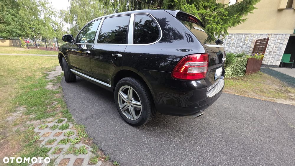 Porsche Cayenne - 13