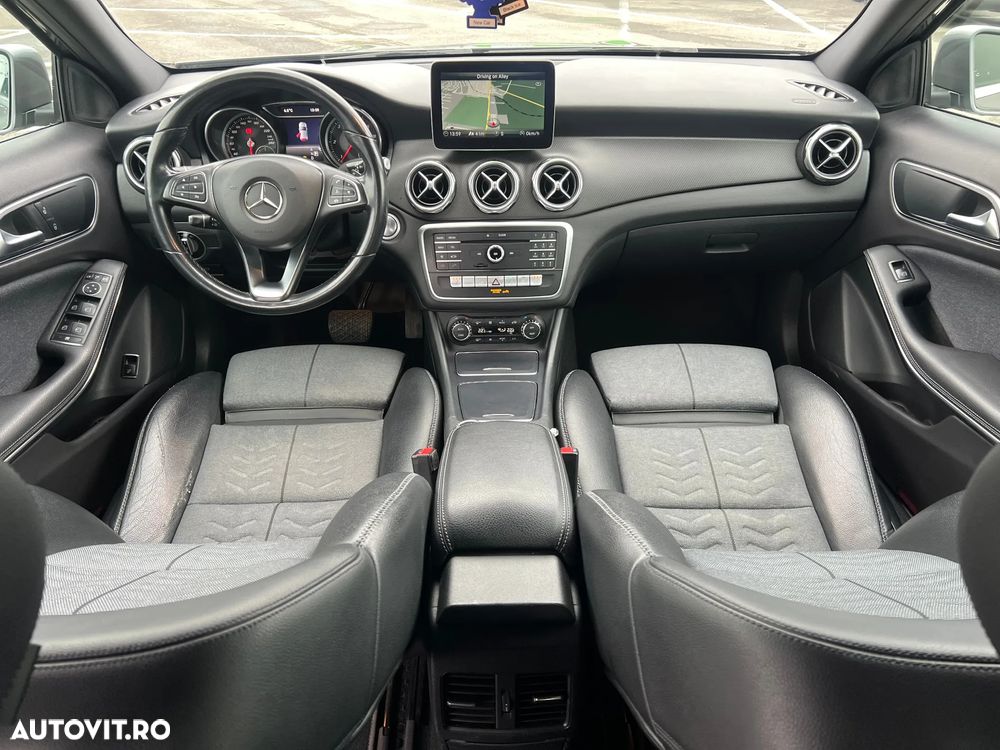 Mercedes-Benz GLA 200 d 7G-DCT UrbanStyle Edition - 26