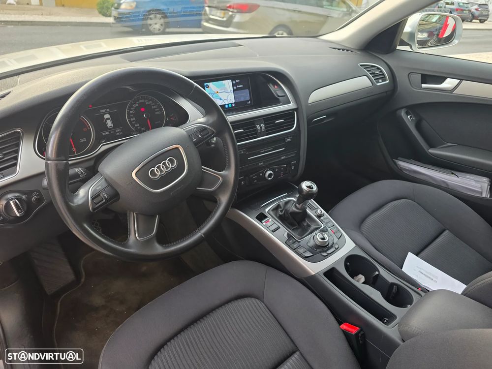 Audi A4 Avant - 11