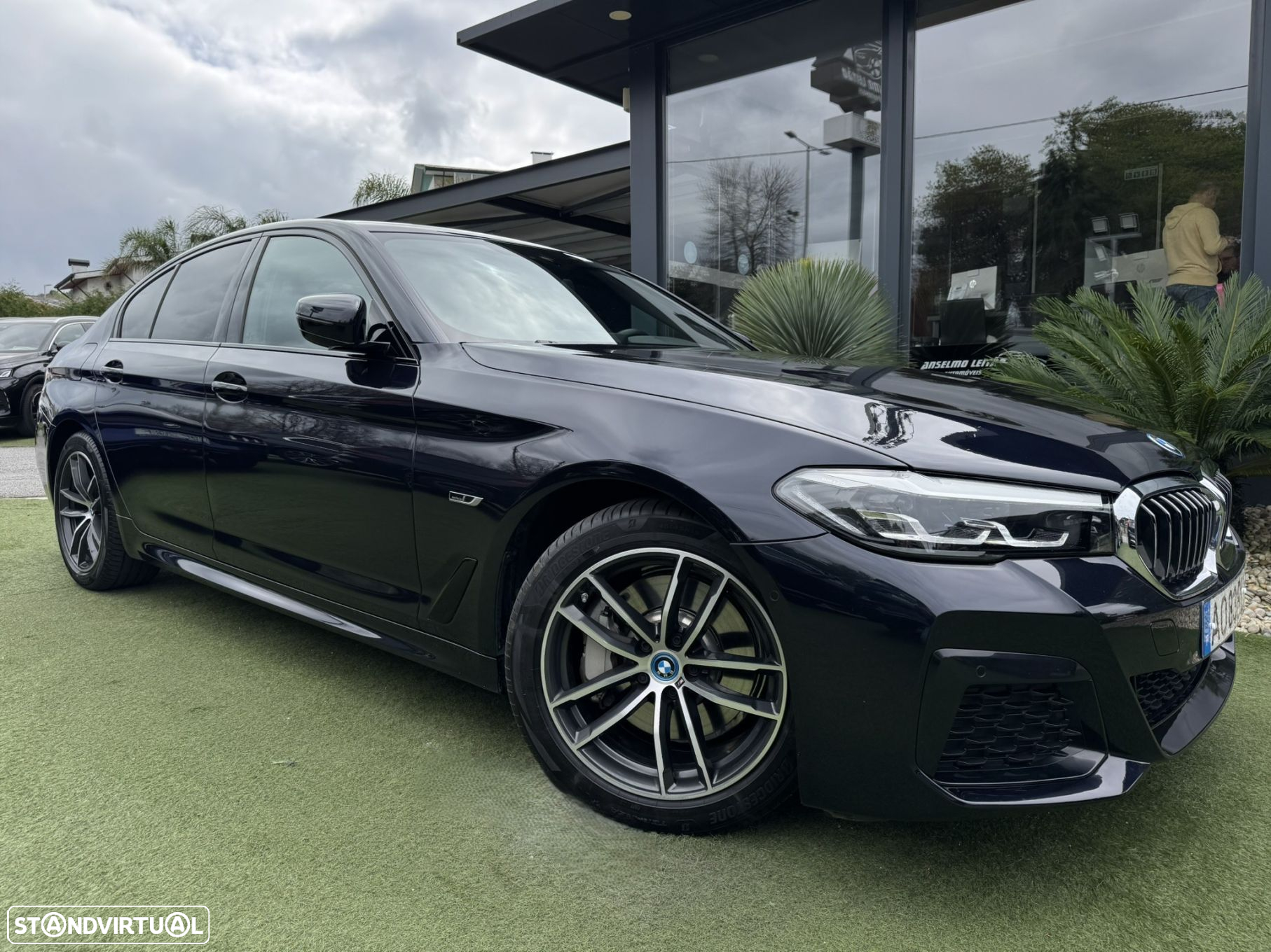 BMW 520 e Pack M - 8
