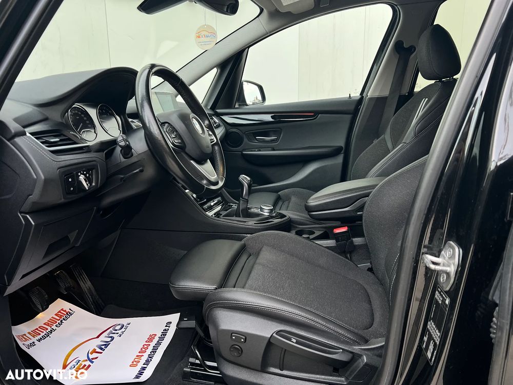 BMW Seria 2 216i Standard - 5