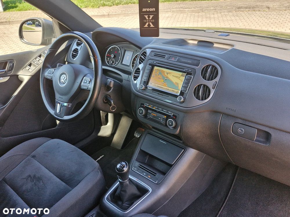 Volkswagen Tiguan 2.0 TDI DPF 4Motion Track & Avenue - 26