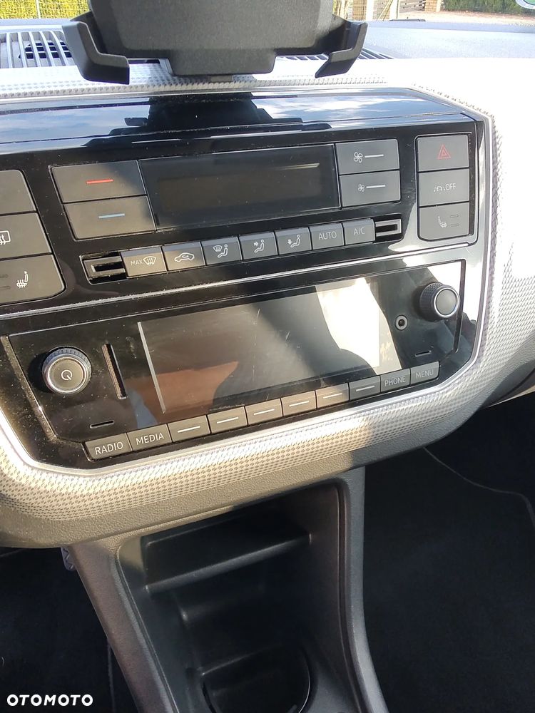 Volkswagen up! e-up United - 23