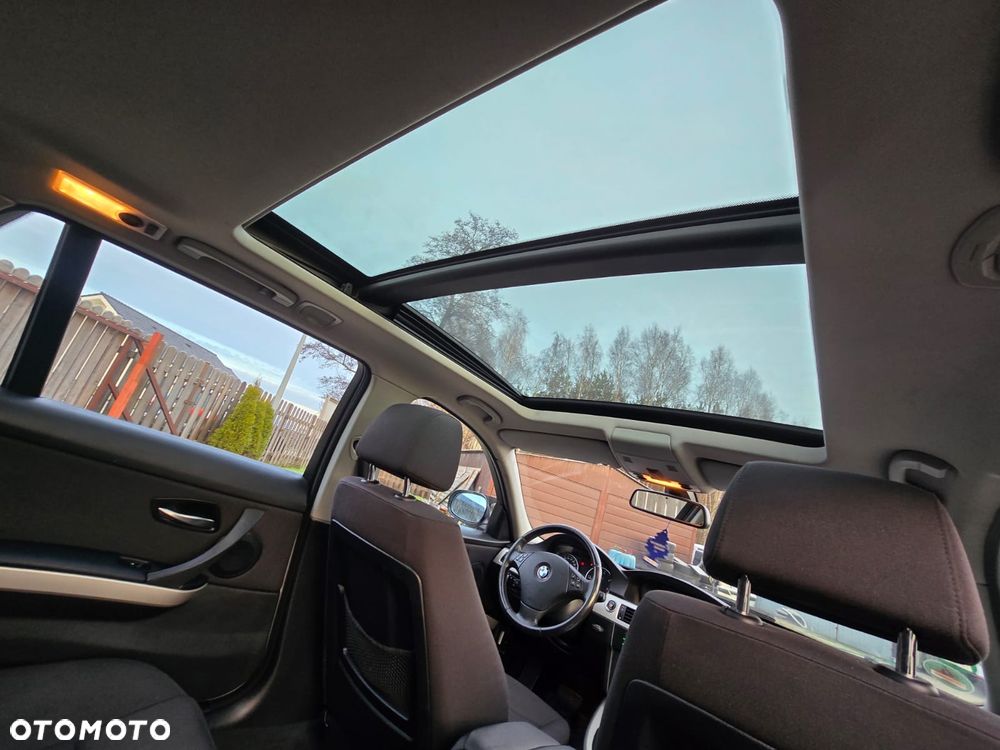 BMW Seria 3 320d DPF - 19