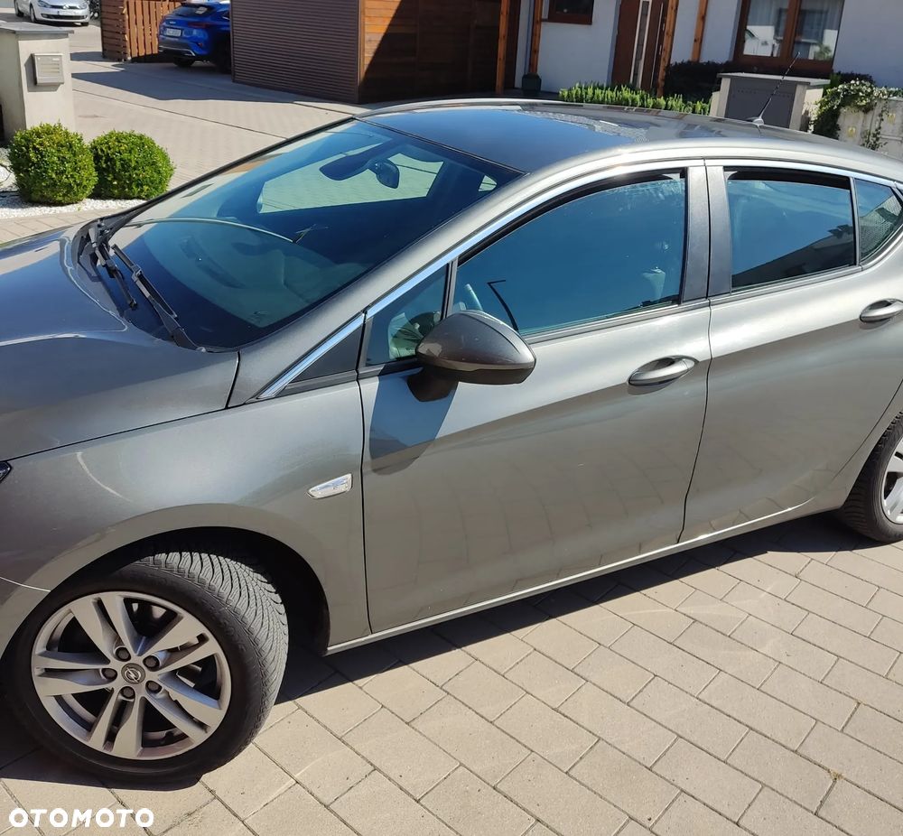 Opel Astra 1.4 T Enjoy - 8