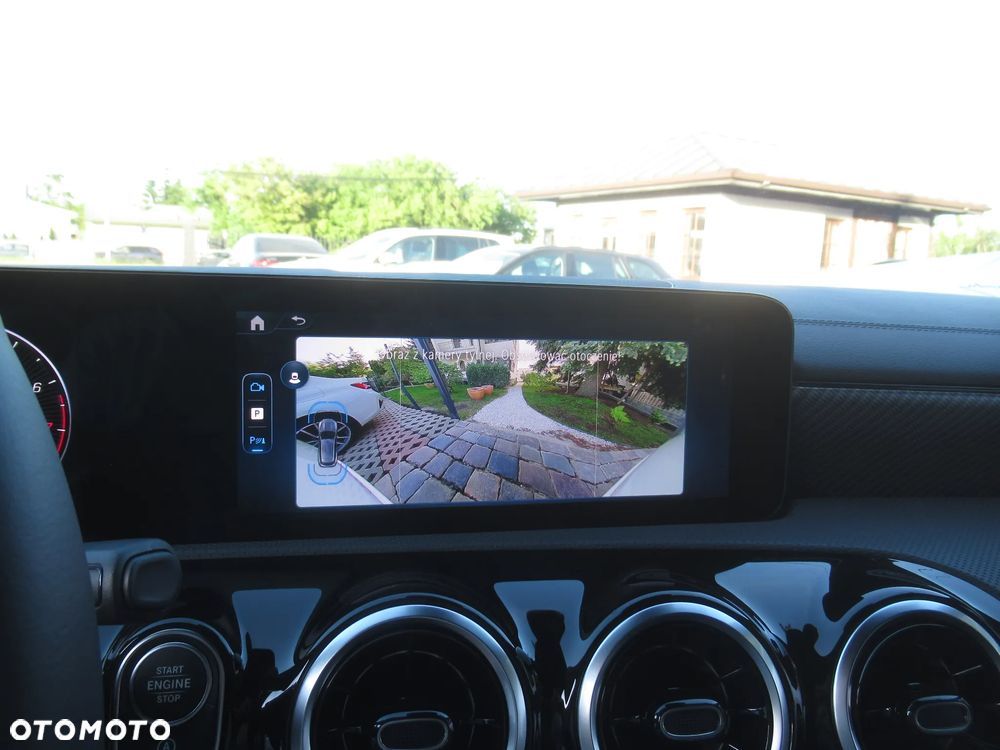 Mercedes-Benz CLA 180 mHEV 7G-DCT - 21