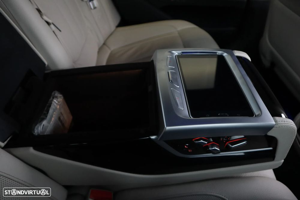 BMW 740 d xDrive Auto - 14