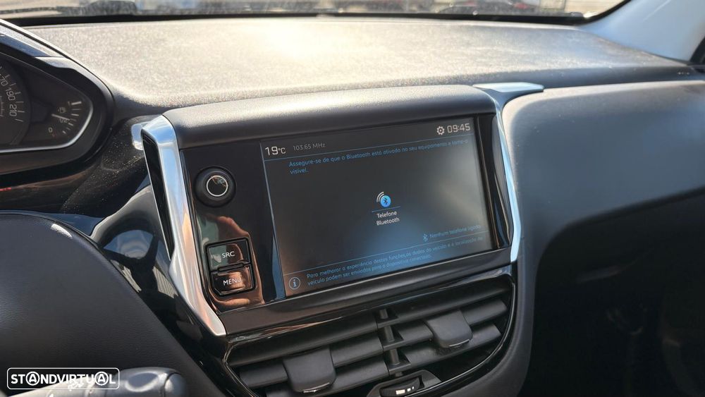 Peugeot 208 1.2 PureTech Active - 10