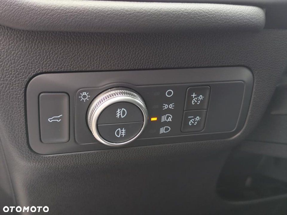 Ford Kuga - 30