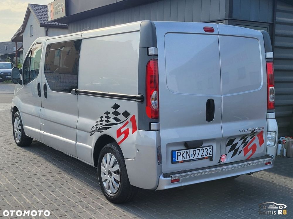 Opel Vivaro - 6